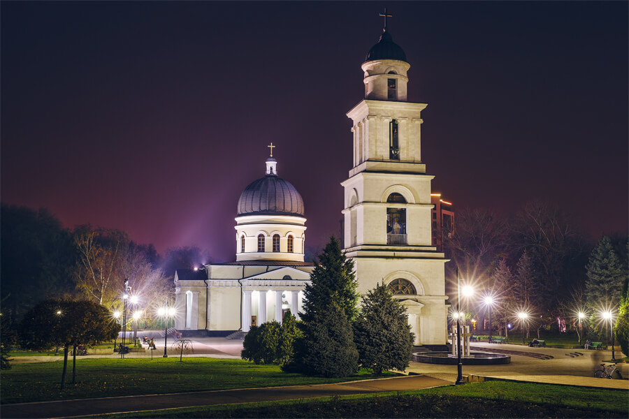 Трансфер Кишинев Киев
